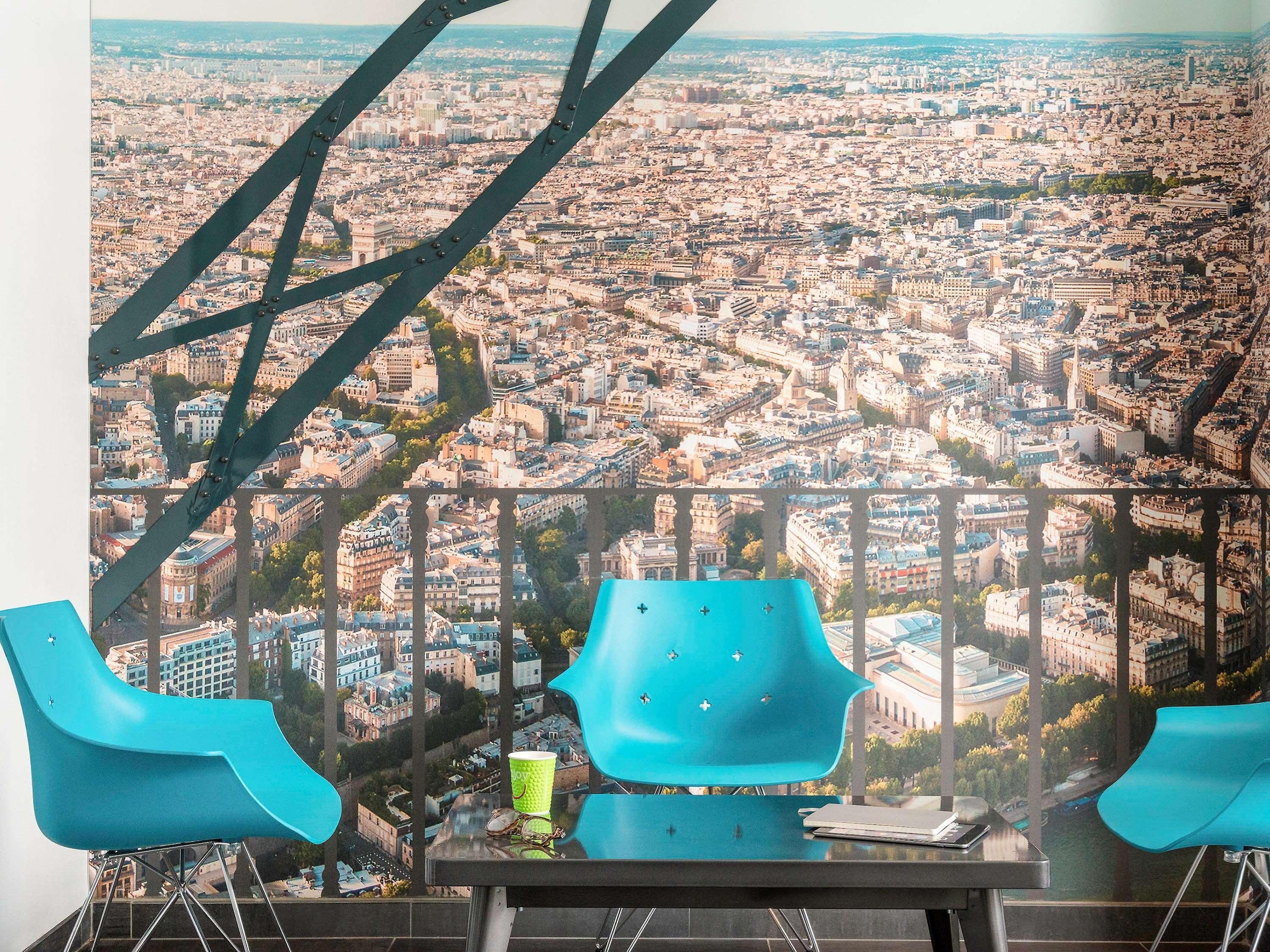Hotel Ibis Styles Paris Eiffel Cambronne Exterior foto