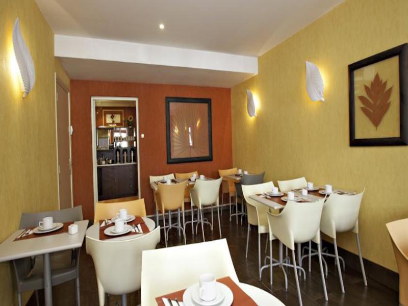 Hotel Ibis Styles Paris Eiffel Cambronne Exterior foto