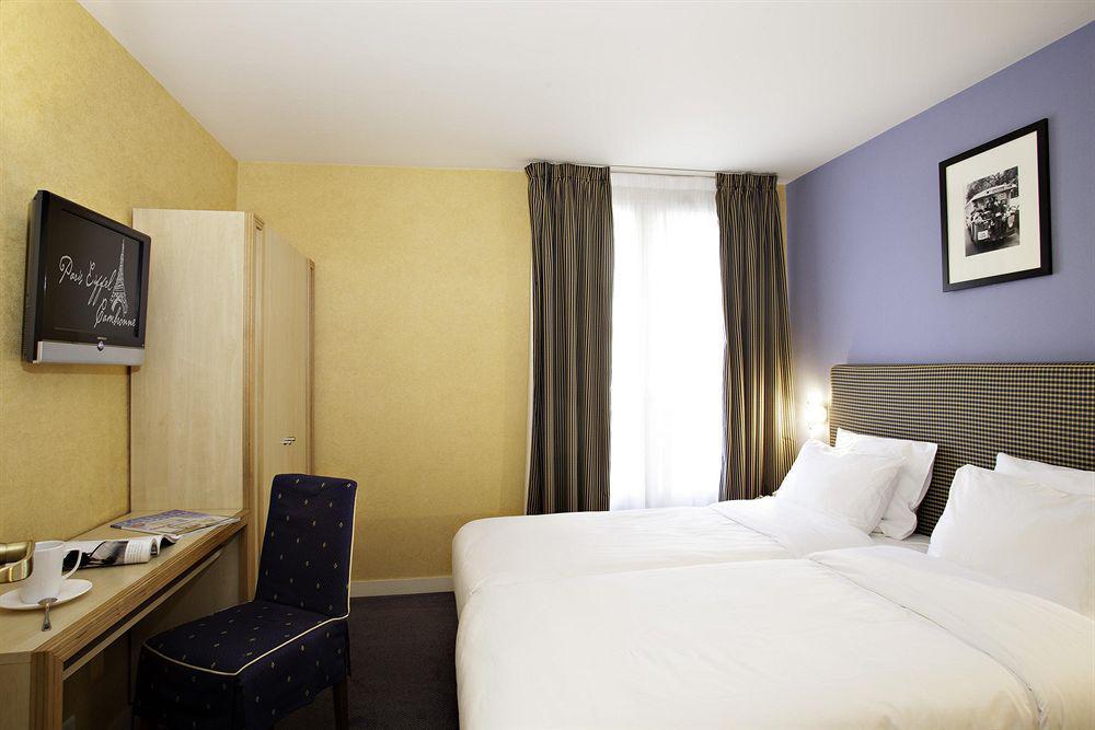 Hotel Ibis Styles Paris Eiffel Cambronne Habitación foto